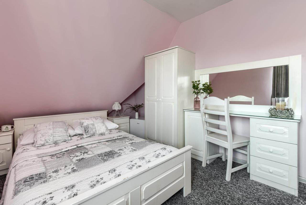 Osrodek Wypoczynkowy Anna Ila Bed & Breakfast Szaflary Bagian luar foto